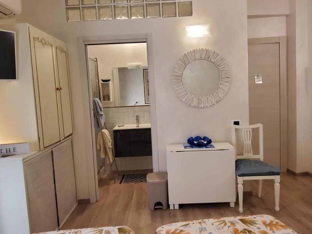 Annadia Sweet Home B&B Лидо ди Остия Екстериор снимка